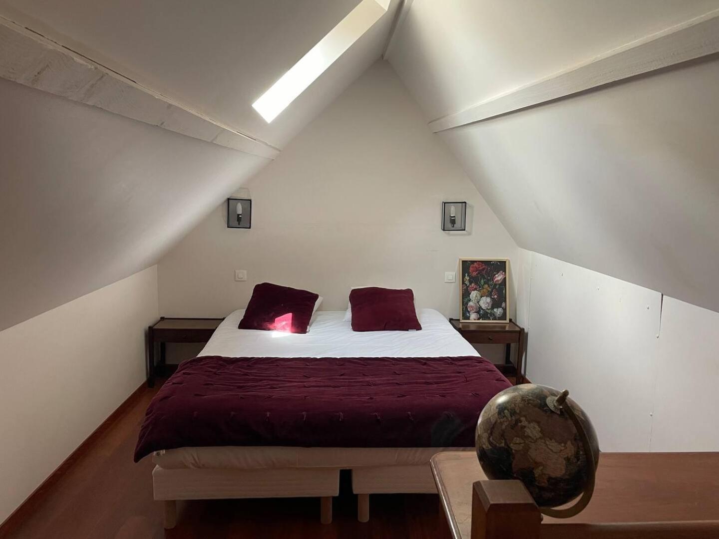Apt Duplex Ou Plain Pied Tout Confort Plein Centre Ville Bayeux Proche Commerces, Restaurants, Avec Terrasse Privative Ou Jardin Commun Amenage Clos, Parking Gratuit A Proximite, Proche Plages Du Debarquement Exterior foto