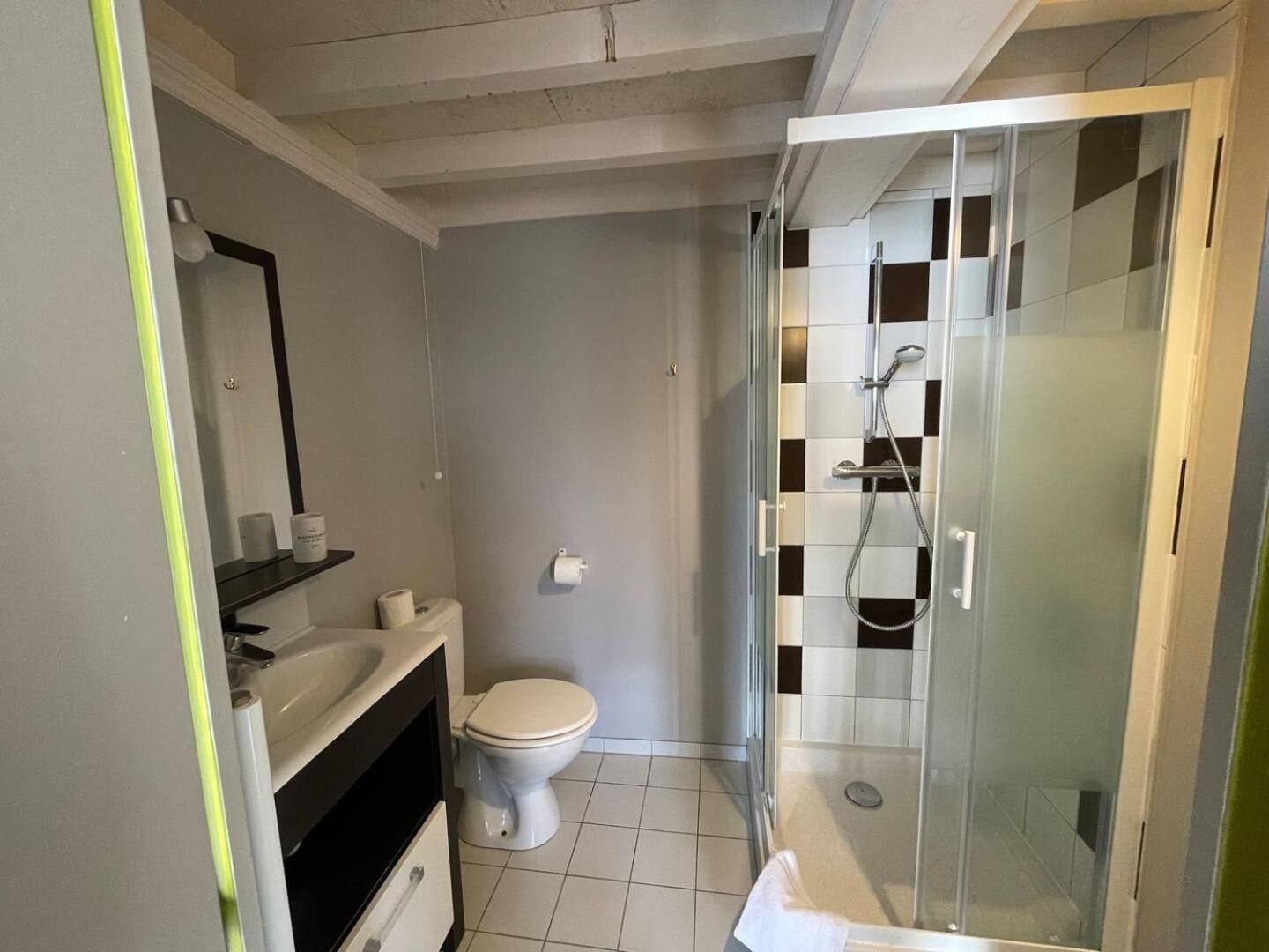 Apt Duplex Ou Plain Pied Tout Confort Plein Centre Ville Bayeux Proche Commerces, Restaurants, Avec Terrasse Privative Ou Jardin Commun Amenage Clos, Parking Gratuit A Proximite, Proche Plages Du Debarquement Exterior foto