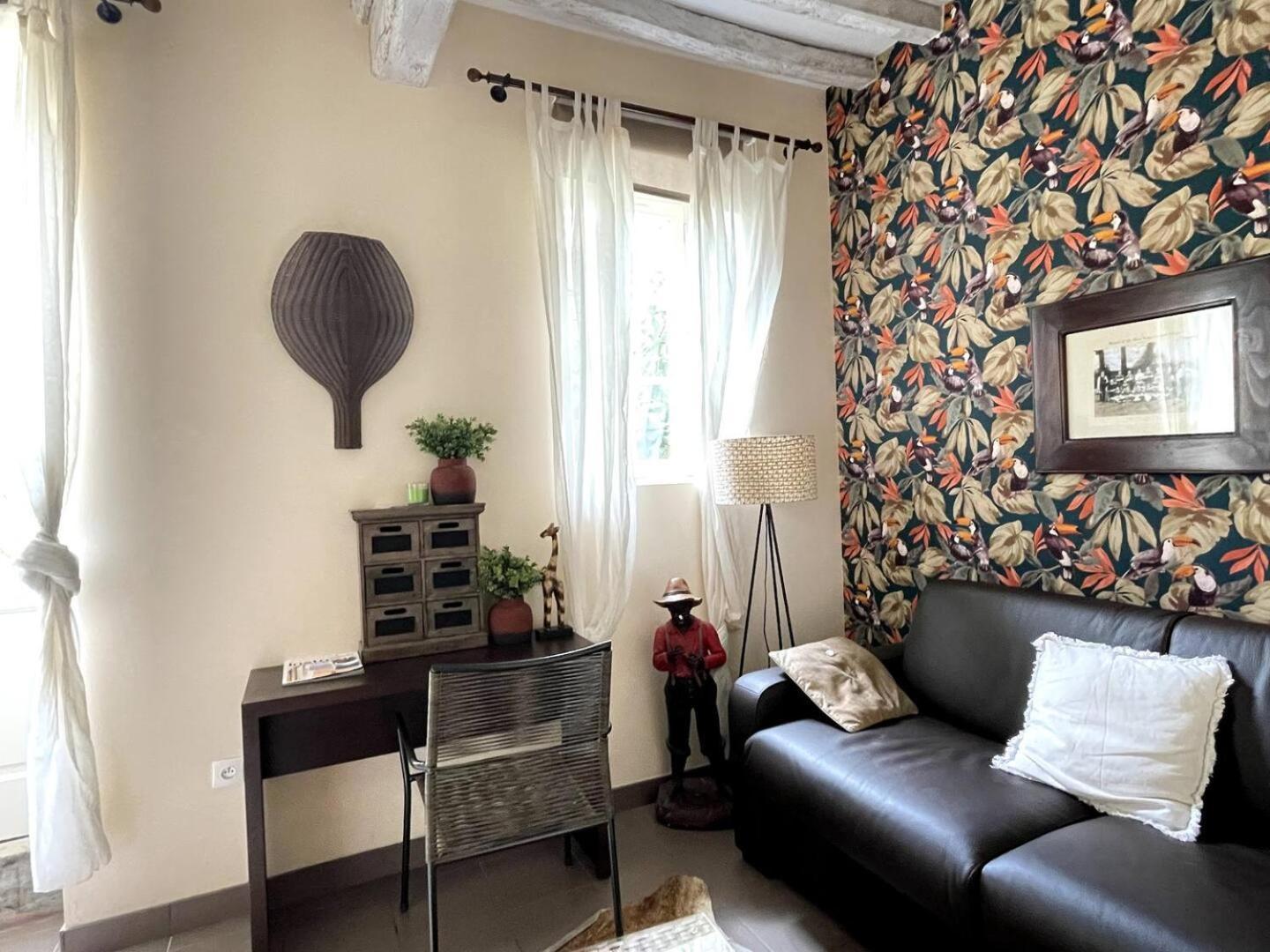 Apt Duplex Ou Plain Pied Tout Confort Plein Centre Ville Bayeux Proche Commerces, Restaurants, Avec Terrasse Privative Ou Jardin Commun Amenage Clos, Parking Gratuit A Proximite, Proche Plages Du Debarquement Exterior foto