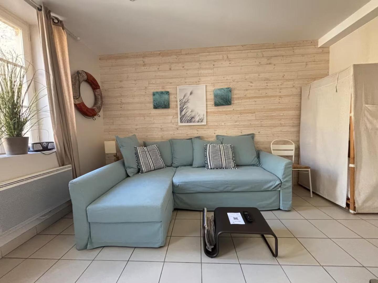 Apt Duplex Ou Plain Pied Tout Confort Plein Centre Ville Bayeux Proche Commerces, Restaurants, Avec Terrasse Privative Ou Jardin Commun Amenage Clos, Parking Gratuit A Proximite, Proche Plages Du Debarquement Exterior foto